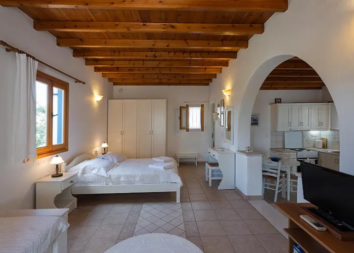 Maria's Village One Bedroom House 4 Apartment *