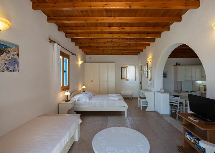 Maria's Village One Bedroom House 4 Apartment