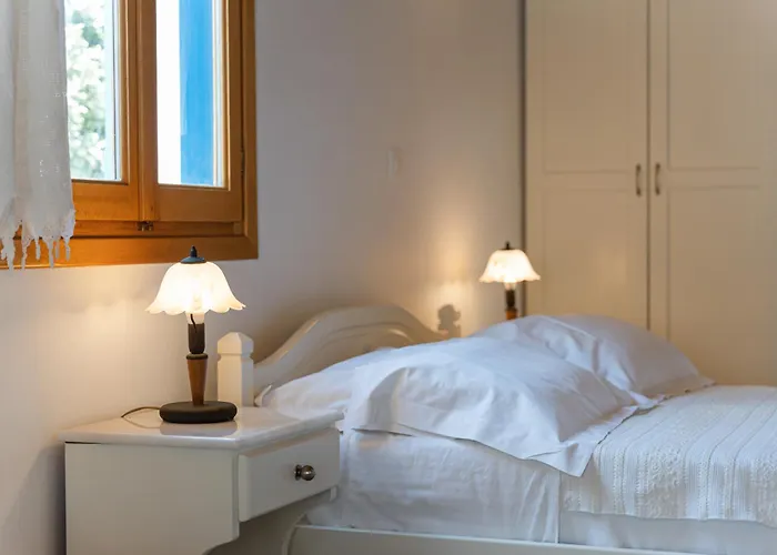 Maria's Village One Bedroom House 4 Apartment